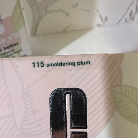 Clinique Even Better Makeup and Blush Set - Picture 5 of 6